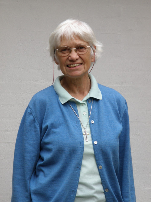 sr. Regina sr. Regina fotograferet i Skovhuset 2012